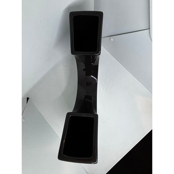 modern black ceramic U-shaped vase - Picture 9 of 10